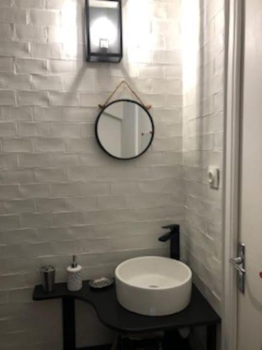 Maison Type Loft - Avec Parking En Plein Centre La Rochelle  Bagian luar foto