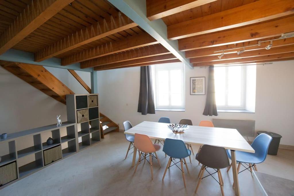 Maison Type Loft - Avec Parking En Plein Centre La Rochelle  Bagian luar foto